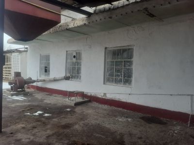 Гараж для 4 автомашин  на территории материальной базы  станций Қазалы  Кызылординской области