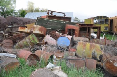 Лом черных и цветных металлов в кол-ве 46344,62 кг. расположены в Войсковой части 29219 (г.Алматы) и Войсковой части 32356 (г.Алматы).