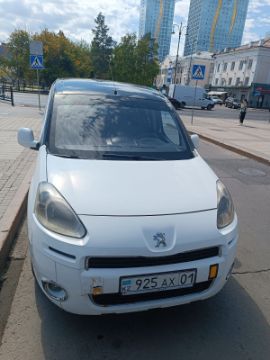 Бренд: АВТОМОБИЛЬ "PEUGEOUT PARTNER"; Гос. номер: 925AX01