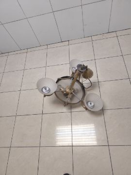 1) Светильники LU 1689/3+3 bronze №1, 2, 3, 4, 5 (14.11.11) - 5 штук;2) Светильники WA 2-1201/2 bronze №1, 1, 2, 2  (14.11.11) - 4 штуки.Состояние удовлетворительное, пригодны к использованию. Местонахождение: г. Алматы, ул. Байзакова, дом 280.