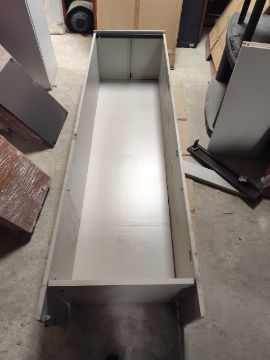 Шкаф открытый 10 (13.03.07), в количестве 11 штук, состояние удовлетворительное, пригодные к использованию. Местонахождение: г. Алматы, ул. Байзакова, дом 280.