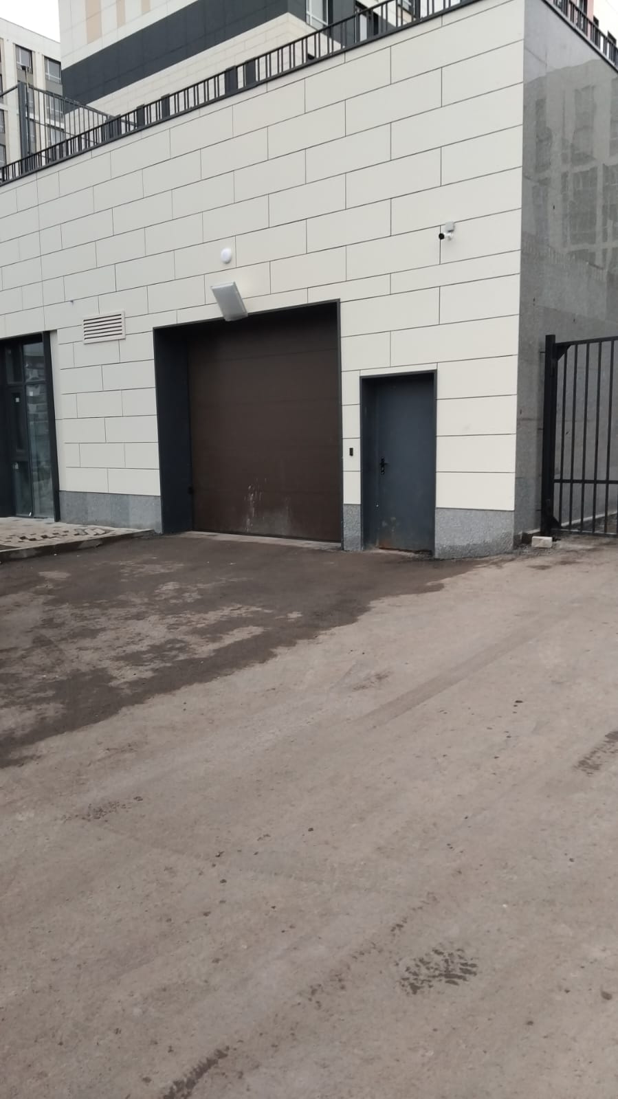 Парковочное место, расположенное в г.Астана, р-н Нура, ул.Ж.Молдагалиева, д.5, п.м.56, общей площадью 14кв.м.