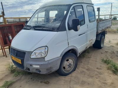 транспортные средства в количестве 5 шт и запасные части в количестве 156 шт