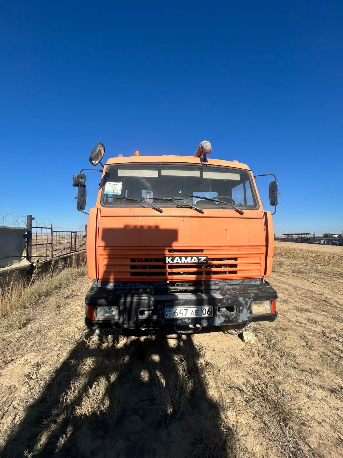 Бренд: Автотранспортное средство "Камаз 43118-1017-10"; Гос. номер: 647AE06
