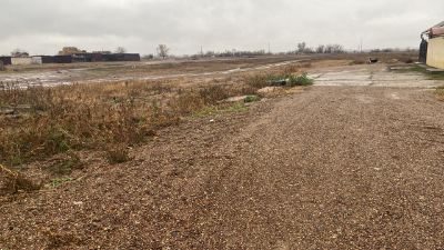 Земельный участок общей площадью 2,1731га. Кадастровый номер 08:130:154:1167. ЗКО, г. Уральск, п. Зачаганский, мкр. Рыбкомбинат, ул. Рыбкомбинат, д. 20