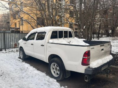 Бренд: АВТОМОБИЛЬ "TOYOTA HILUX"; Гос. номер: 099DO02