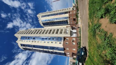 Недвижимость коммерческая (пентхаус), расположенная в  г.Уральск, ул.Сырыма Датулы, д. 32/2, блок 1, кв.71 (18-19 этажи)