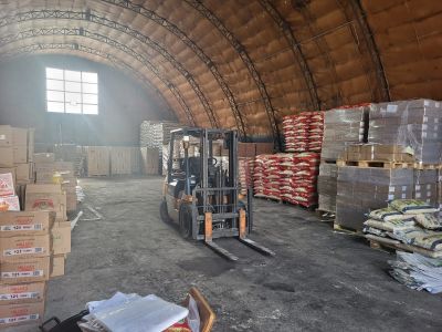 Нежилое помещение - общей площадью 474,00 кв. м. находится в здании Алматинская база МТС. Местонахождение - г. Алматы Турксибский район, ул. Сортировочная, д. 1/3. Целевое назначение объекта аренды - под склад.