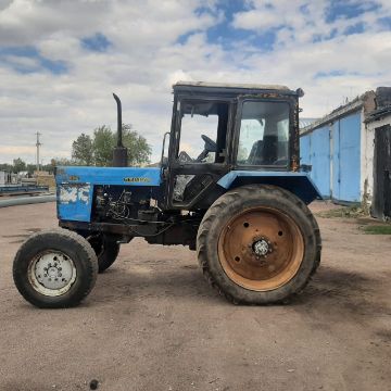 Бренд: Колесный трактор Беларусь-82,1 ; Гос. номер: M063BBF