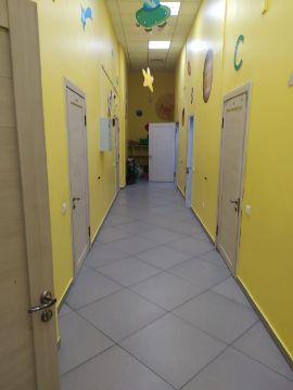 Нежилое помещение общей площадью 157,00 кв.м., расположенное в многофункциональном комплексе "Halyk Arena" в блоке 2 на 2-ом этаже, кадастровый номер 20:315:061:078:1, местонахождение объекта аренды: город Алматы, Медеуский район, Кульджинский тракт, дом 2. Целевое назначение объекта аренды: под детский образовательный центр.