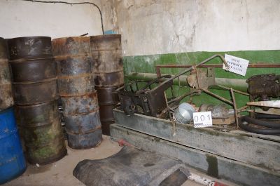 Лом черных и цветных металлов в кол-ве 102 879,78 кг. находящегося в войсковой части 10181 и войсковой части 16443.