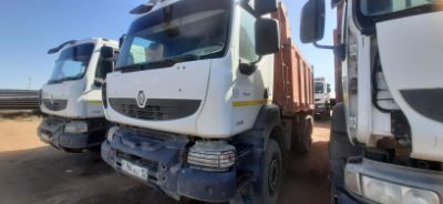 Бренд: АВТОМОБИЛЬ "Renault KERAX 6x4", самосвал; Гос. номер: 984AU12