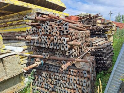 Стойка лесов длинная (Лот 28)