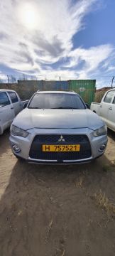 транспортное средство в количестве 1 шт и материалы в количестве 1 шт