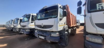 Бренд: АВТОМОБИЛЬ "Renault KERAX 6x4", самосвал; Гос. номер: 981AU12