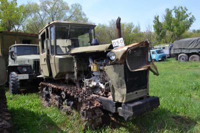 Трактор "ДТ-75" (ш.754355) в кол-ве 1 ед., находящегося в Войсковой части 73652 (г.Алматы).