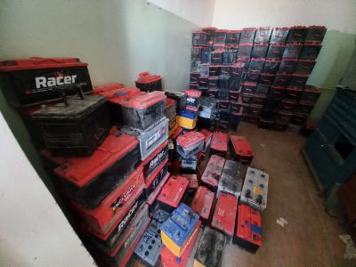 Аккумуляторы - 182 шт