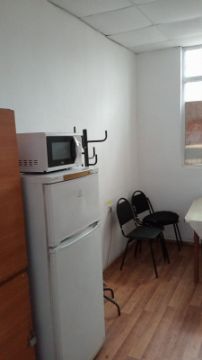 помещение в  адм.-бытовом корпусе в городе Шымкент (ст.Казыгурт)