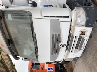 Бренд: Renault Premium 440.26t; Гос. номер: 318AB12