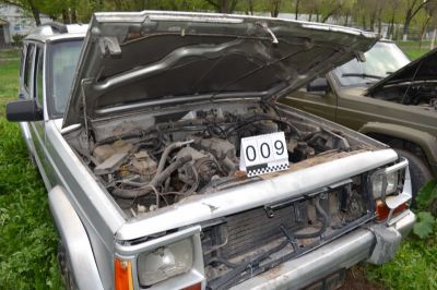 Легковой автомобиль Джип Чероки BG7250 ЕL (д. 0304185) в количестве 1 ед.