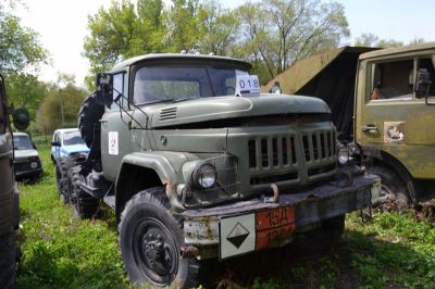 Автошасси ЗИЛ-131 в количестве 1 ед.