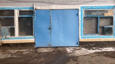 Нежилое помещение - общей площадью 88,00 кв. м. находится в здании Алматинская база МТС. Местонахождение - г. Алматы Турксибский район, ул. Сортировочная, д. 1/1. Целевое назначение объекта аренды - под склад.