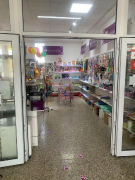 Нежилые помещения общей площадью 101 кв.м. кадастровый номер 20:321:050:035:24, адрес: г.Алматы, мкр. Нуркент, д.5/24. Расположены в 24 блоке, на 1 этаже имущественного комплекса "Атлетическая деревня". Целевое назначение объекта аренды: в качестве магазина канцелярских и сувенирных товаров, а также в качестве пункта выдачи товаров.