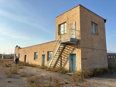 Производственная база «Комплекс-столярный цех», расположенная в Мангистауской обл., Мунайлинском районе, с.Кызылтобе