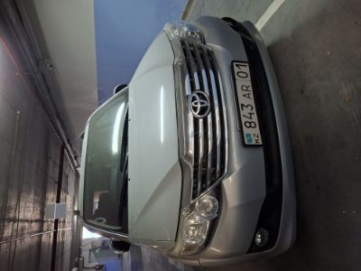 АВТОМОБИЛЬ "TOYOTA FORTUNER"