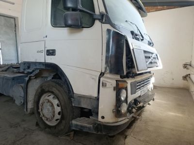 ГРУЗОВОЙ АВТОМОБИЛЬ "VOLVO FM 6X4"