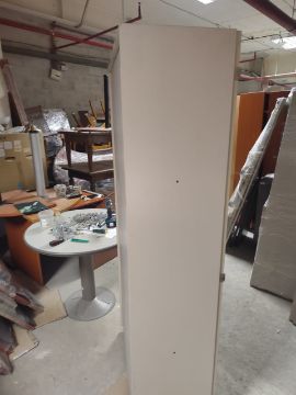 Шкаф открытый/810/ 1 (13.03.07), в количестве 3 штук, состояние удовлетворительное, пригодное к использованию. Местонахождение: г. Алматы, ул. Байзакова, дом 280.