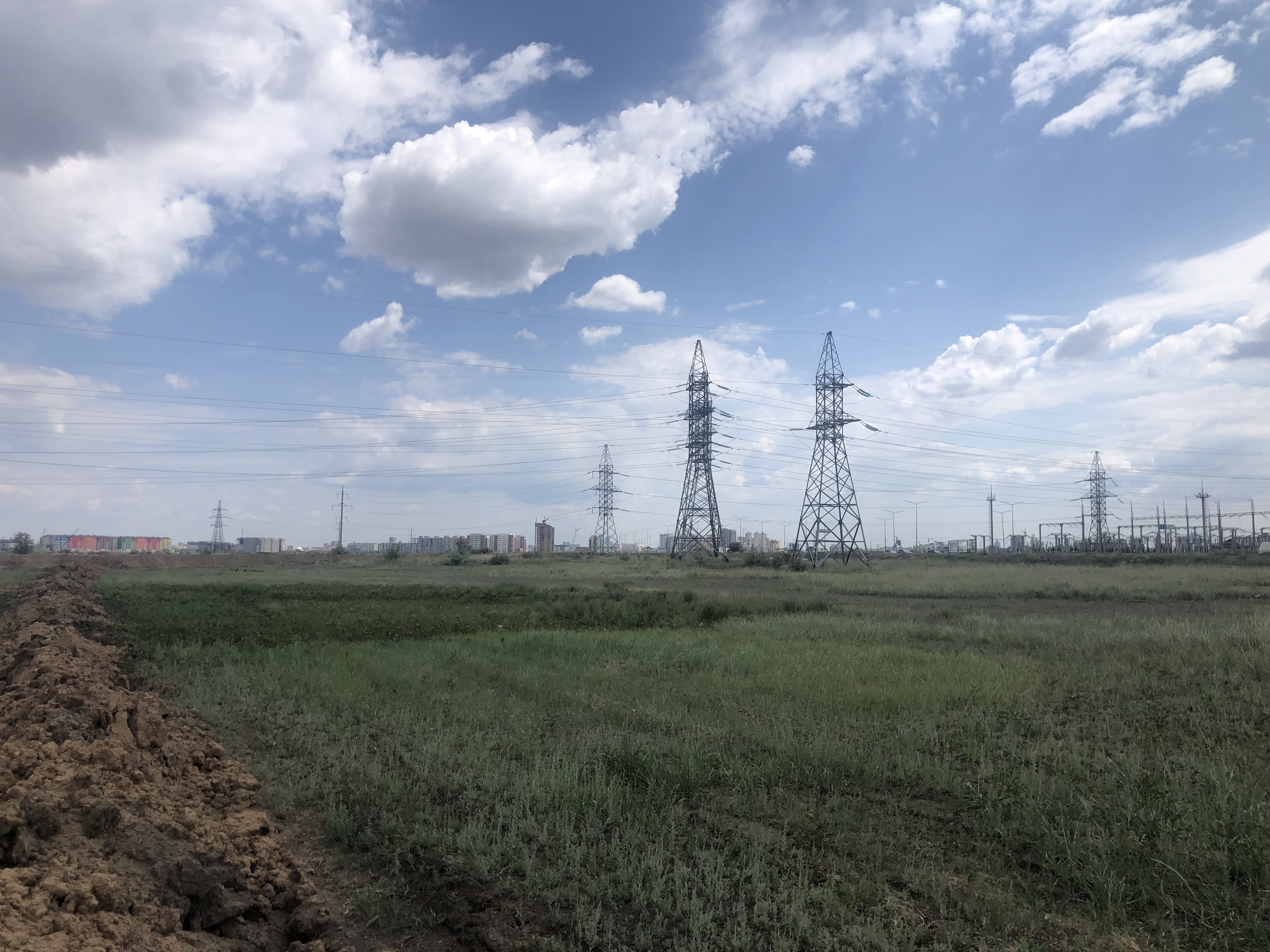 Земельный участок в г.Астана, район Сарыарка, пр.Нұргиса Тілендиев, участок 70/12