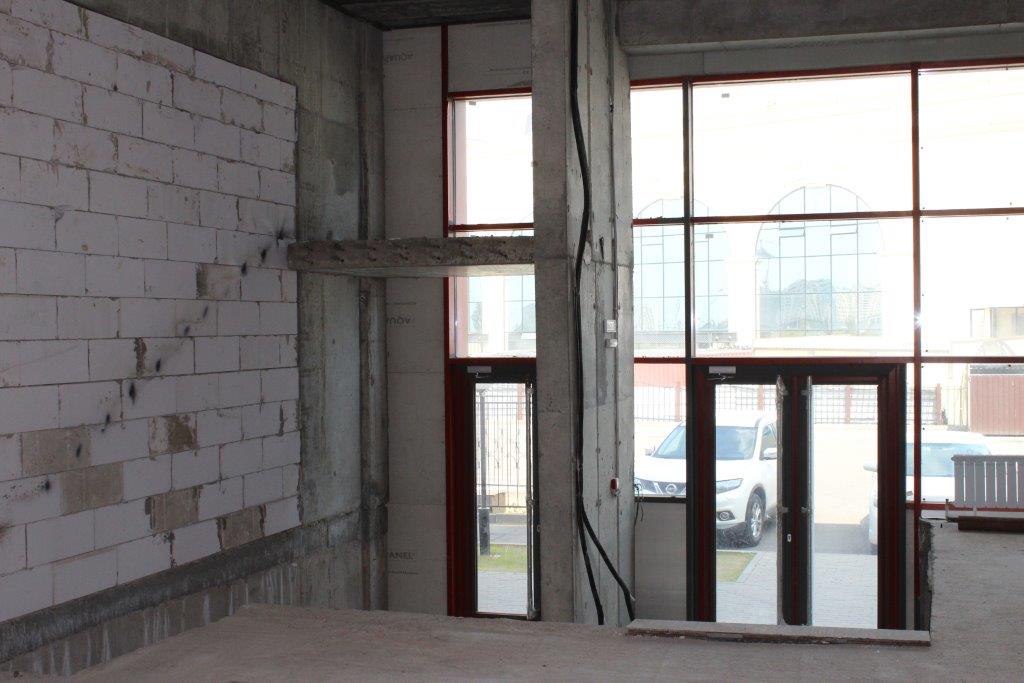 Недвижимое имущество в виде нежилых помещений в торговой галерее Festival Avenue, общей площадью 761,0 кв.м.