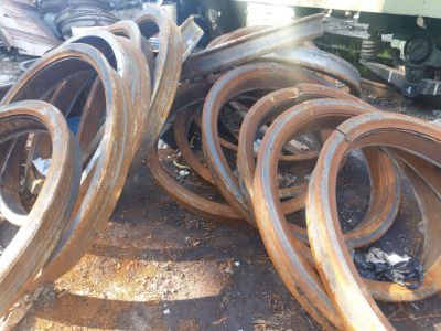 Металлолом в количестве 249,069 тонн.