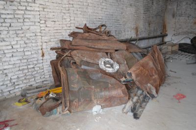 Лом черного металла в кол-ве 1 415,7 кг. находящегося в Карагандинской области, г.Приозерск, ул.Транспортная, д.4, 21 дорожно-эксплуатационный участок.