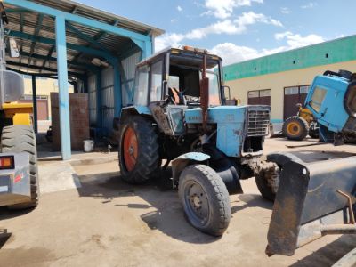 Машина фрезерная на базе МТЗ-82, г/н 136HABD, 2004 г.в.