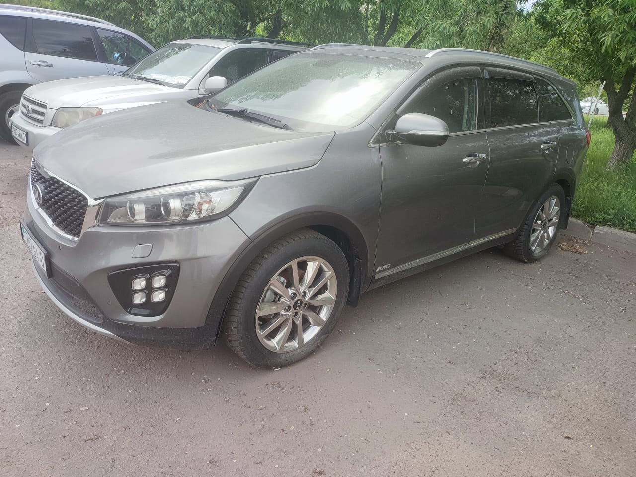 Бренд: АВТОМОБИЛЬ "KIA SORENTO"; Гос. номер: 707BA01