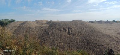 Песок для строительных работ в количестве 9656,8 метров кубических.