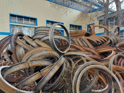 Металлолом в количестве 249,069 тонн.