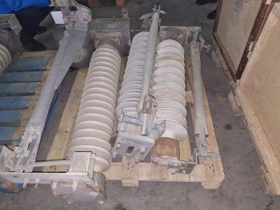 Трансформатор 3*ЗНОЛП-6 У2 -1 шт, Трансформатор 3*ЗНОЛП-10 У2 - 1 шт, Разъединитель РНДЗ-110 б/у - 3 шт, Ограничитель перенапряжения ОПНп-У-110/56-2УХЛ1-П*/А - 1 шт, Короткозамыкатель КЗ-110-УКЛ б/у - 2 шт, Заземлитель ЗОН-110 б/у - 2 шт.