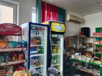 Нежилое помещение - общей площадью 40 кв. м., местонахождение : область Жетису, Панфиловский  р-н, село Атамекен, ст. Алтынколь. Целевое назначение объекта аренды - под магазин.