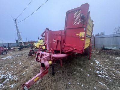 Картофелеуборочный комбайн SE 75-30 UB Grimme