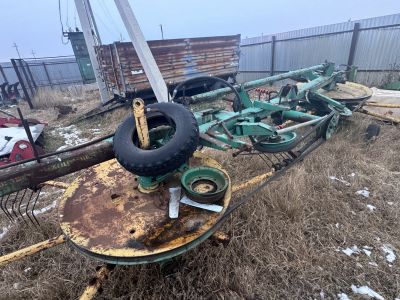 Грабли ворошилки роторные ГВР-630