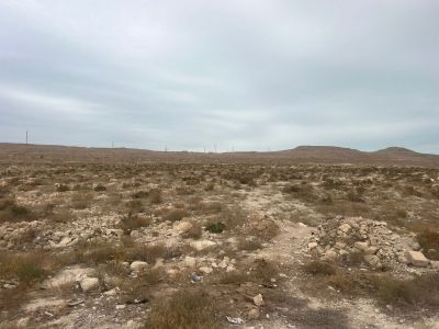 Земельный участок общей площадью 3,70 га., с правом частной собственности на земельный участок, кадастровый номер земельного участка - 13:202:003:433, местонахождение: Мангистауская обл, Тупкараганский р-н, г.Форт-Шевченко, п.з. №1, Промышленная Зона, уч. 92 (ранее - Мангистауская обл, Тупкараганский р-н, г.Форт-Шевченко, п.Баутино)