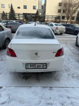 Бренд: АВТОМОБИЛЬ "PEUGEOT 301"; Гос. номер: 995 BM 01