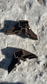 Металлолом, общим весом 15,645 тонны.